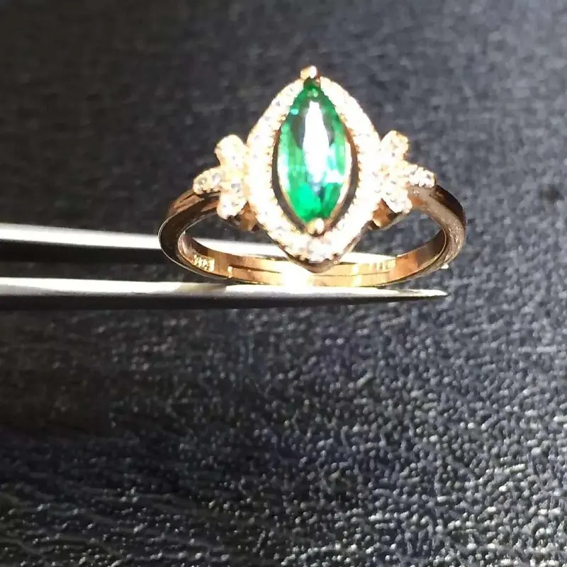 

Rushed Anillos Qi Xuan_Fashion Jewelry_Colombia Green Stones Fashion Rings_Plated Rose Gold Woman Rings_Factory Directly Sales