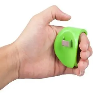 Corn Cob Kerneler Stripper Peeler Kitchen Tool Stainless Green Color Easy Peel