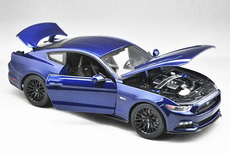 Maisto 1:18 2015 Ford Mustang GT литье под давлением модель спортивный гоночный автомобиль