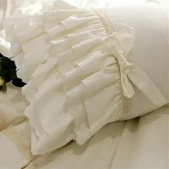 1 Pair Embroidered Ruffle Lace Pillowcase