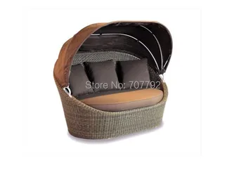 

NEW!OUTDOOR Furniture Wicker Daybed with 100% Covered Cushions