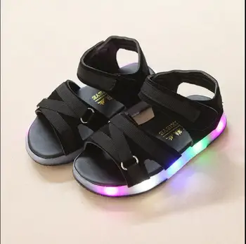

children's Led sandals shoes 2019 new summer boys Girls Soft fashion sandals LED Baby beach breathable Light shoes Flash shoes