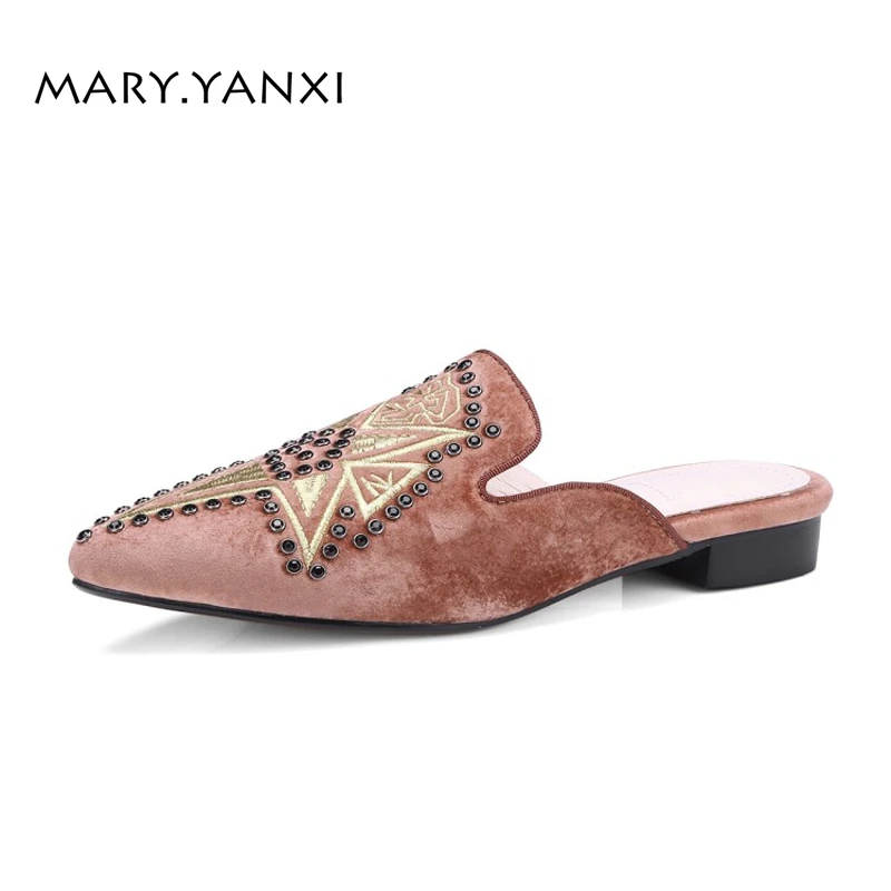 

Spring/Autumn Women Mules Slippers Plus Size Lazy Shoes Embroider Flock Low Square Heels Fashion Casual Slip-on Pointed Toe