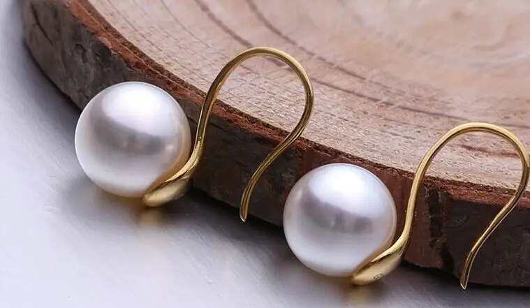 

charming AAA10-11mm south sea white earring 18 yellow gold