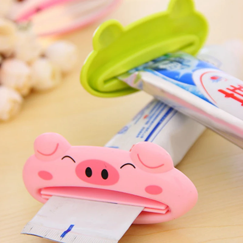 

Creative Lazy Travel Accessories Portable Multifunction Cartoon Cosmetic Extruder Unisex Organizer Journey Security Accessor