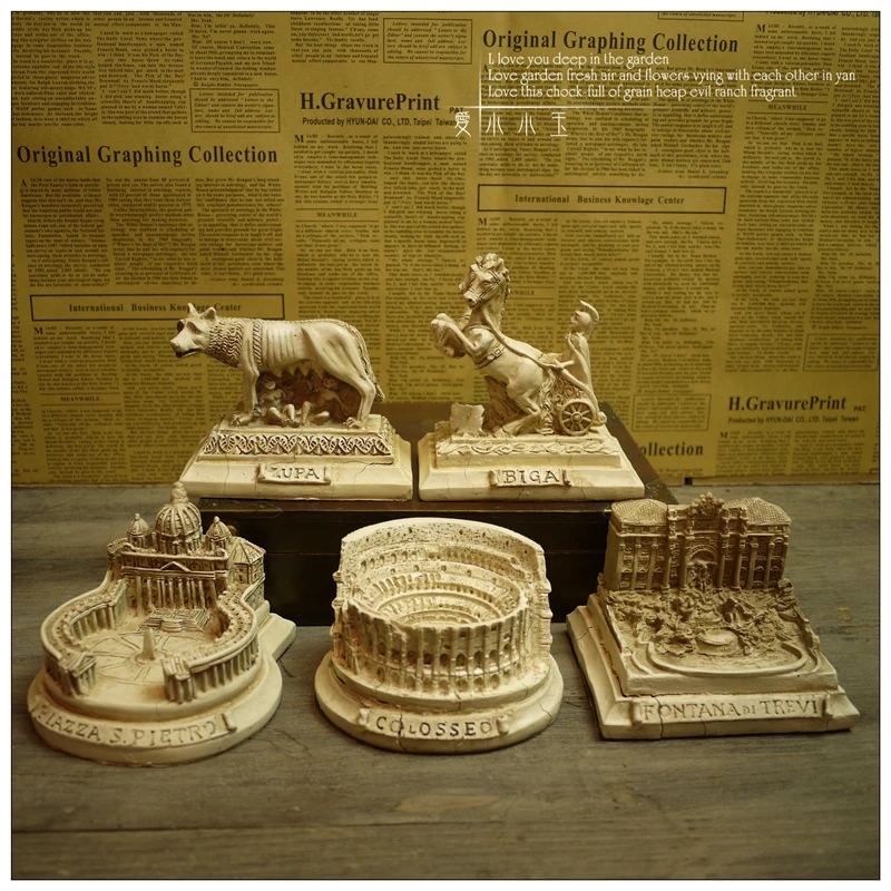 

Do Old With Crack Ancient Buildings in Rome Resin Ornaments Decorations Christmas Gift Home Crafts 5 Style Optional 11*6*11cm
