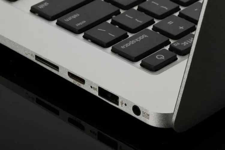 

1pcs core I5 laptop with free shipping free gifts