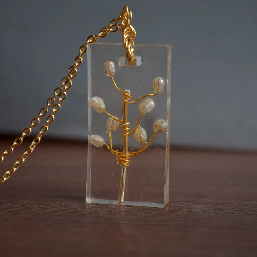 

Pearl Natural Stone Tree Of Life Cuboid Resin Pendant Gold Color Chain Long Necklace Women Boho Fashion Jewelry Bohemian Vintage