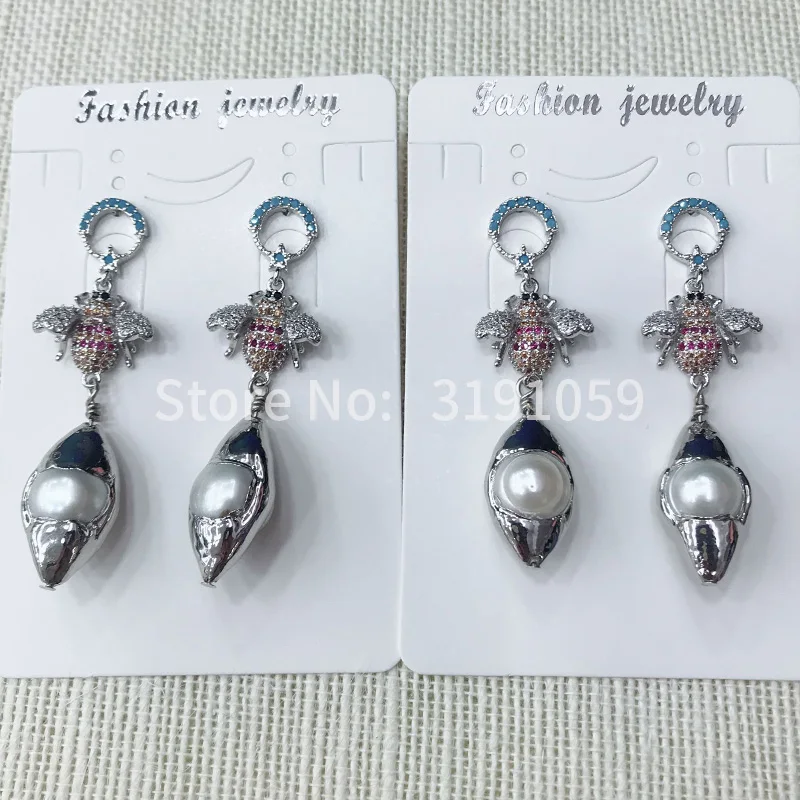 

Simple and round pearl earrings in the United States and Europe