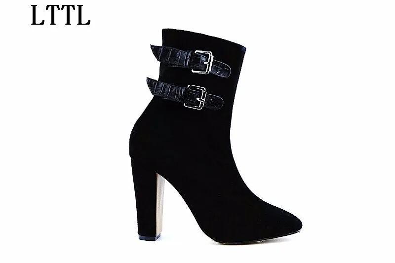 Black Color Buckle Decoration Women Boots Pointed Toe Square Heel Women Shoes Well Matched Clothes Elegant Style High Heel B