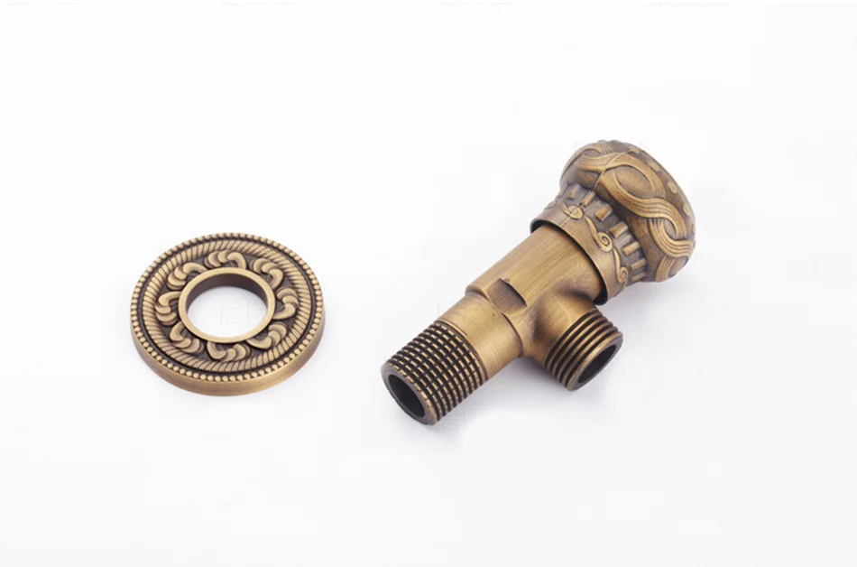 Абсолютно 1/" Мужской x 1/2" Мужской резьбой для ванной комнаты латунный угловой запорный клапан позолоченные аксессуары для ванной Трехходовой угловой клапан YJ-7003