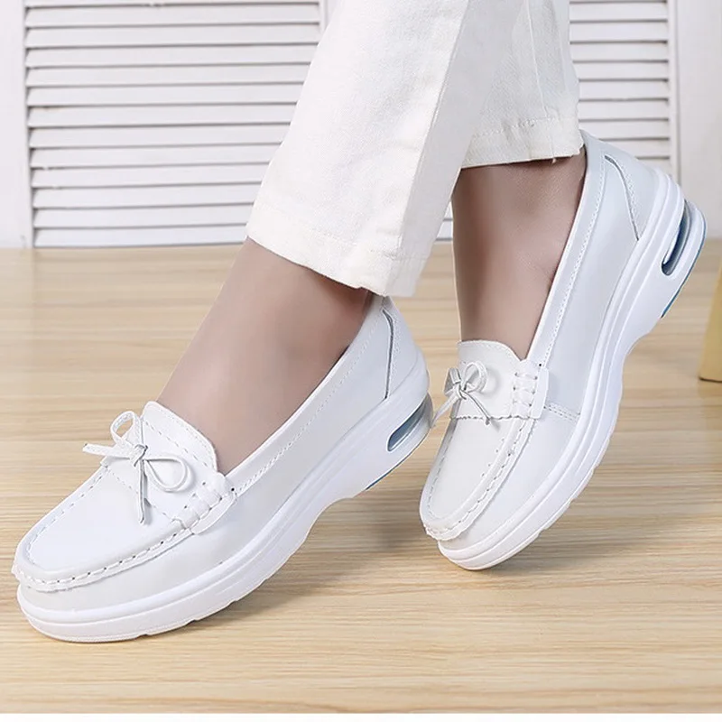 

Women Nurse Shoes 2018 Winter Air Cushion Enfermera Shoes White Casual Slip On Flats Work Shoes Flat Platform Zapatos Mujer