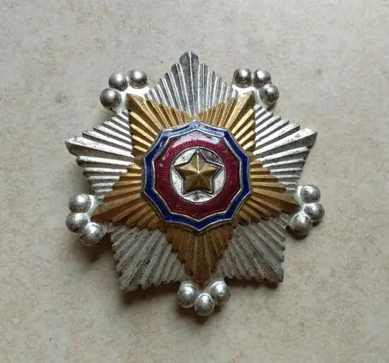 

Original Order of the National Flag 2nd Class DPRK North Korea ww war medal coin ww2