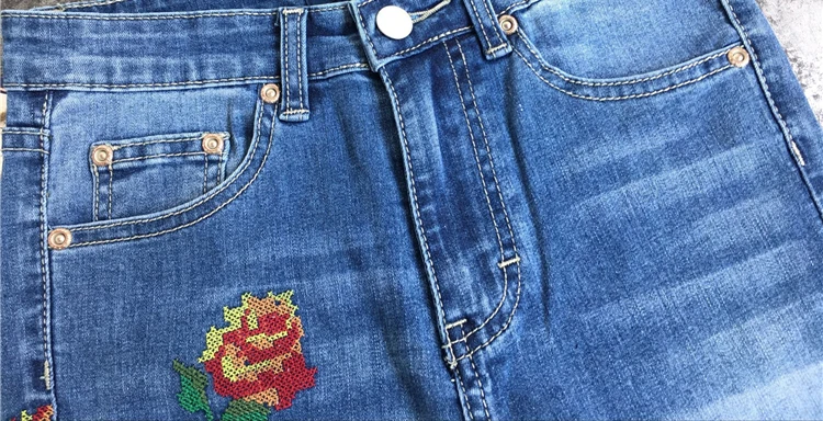 2017 European and American women's high waist elastic front and rear side of the cross embroidery roses washed cat to be cowboy pants pants pants (15)
