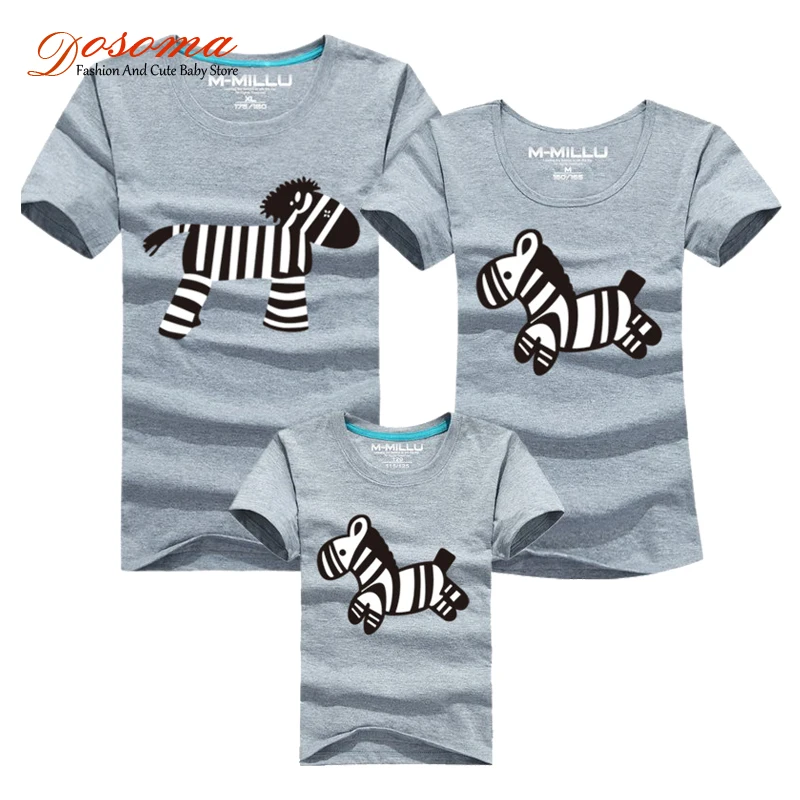 

matching mother father daughter son clothes family clothing printed horse t shirt mother son outfits children tshirt 2016 summer