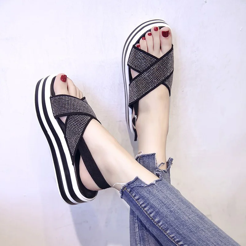 

2019 New Summer Platform Sandals Women Wedges Slip On Solid Bling Crystal Simple Comfortable Casual Fashion Ladies Shoes XWZ5738