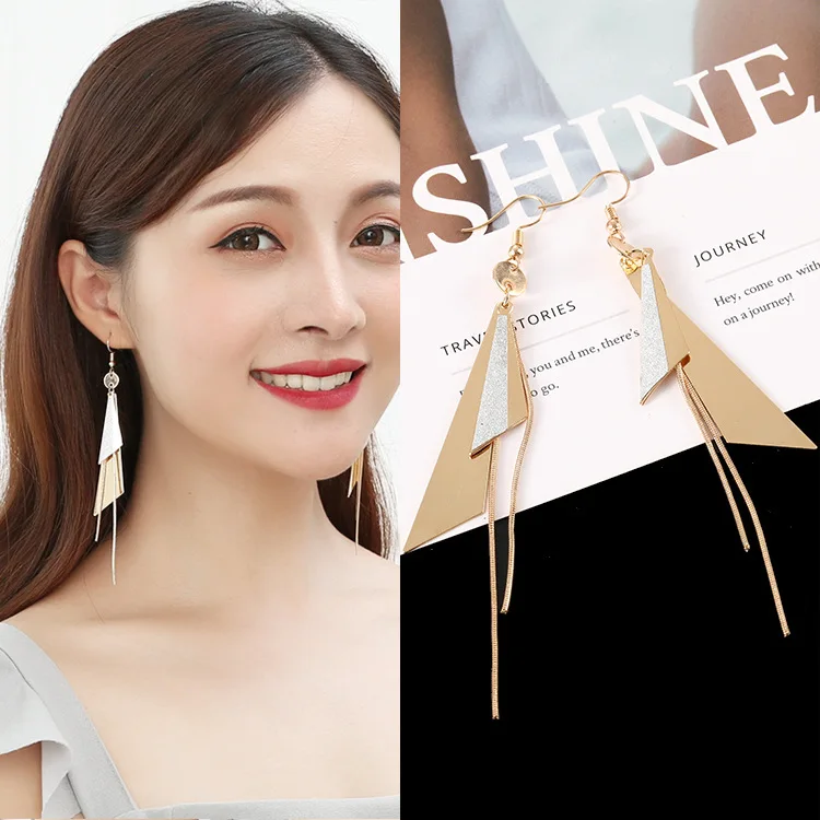 

2019 New Arrival Zinc Alloy Trendy Geometric Women Dangle Earrings Retro Sequins SequinsTriangular Triangular Geometrc Tassels