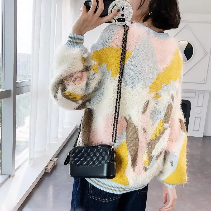 2019 New Three Color Crash Sweater Warm Sleeves Long Sleeved Sweater Casual Commuter Pullovers Fashion Sweater Women 2019 New Three Color Crash Sweater Warm Sleeves Long Sleeved Sweater Casual Commuter Pullovers Fashion Sweater Women