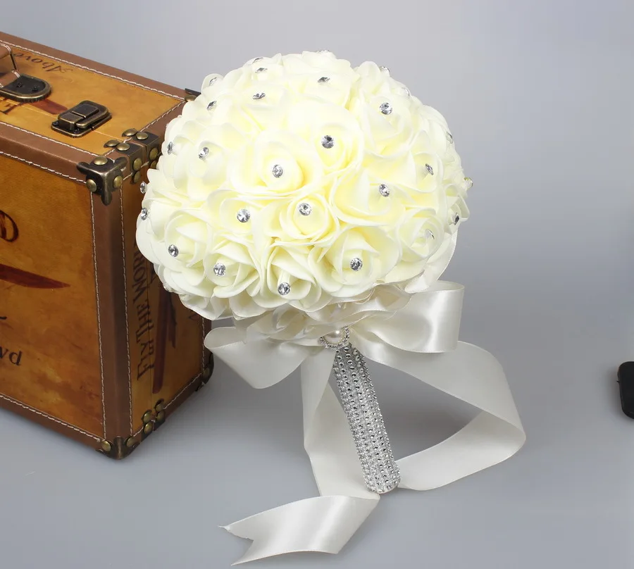 Beautiful White Ivory Bridal Bridesmaid Flower Wedding Bouquet Artificial Flower Rose Bouquet Crystal Bridal Bouquets - Цвет: Бежевый