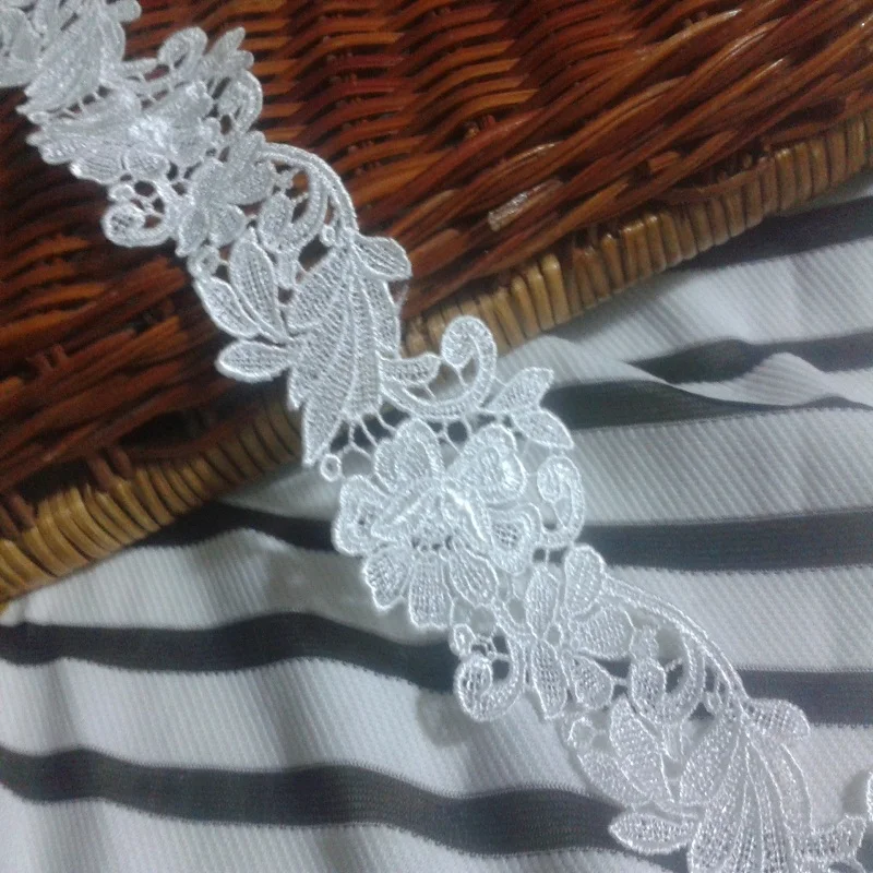 

1 Yard 5cm White Flower Polyester Embroidered Lace Fabric Trim Ribbons DIY Sewing Handmade Materials