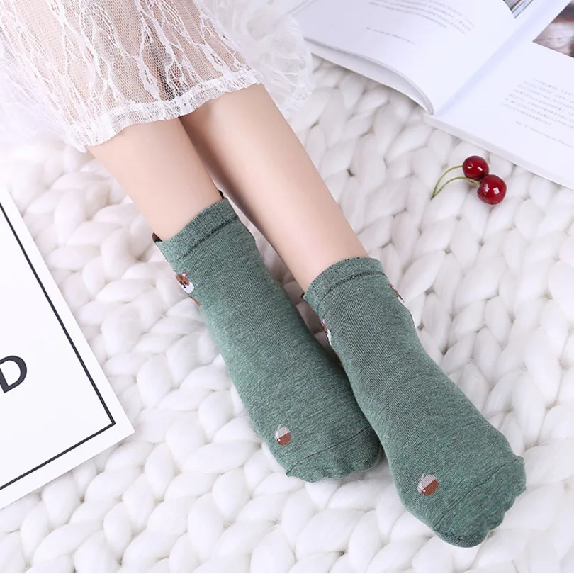 PEONFLY Fashion Printing Cute Cartoon Animals Raccoon Bear Pattern Woman Short Socks 2018 Winter Casual Comfortable Cotton Socks PEONFLY Fashion Printing Cute Cartoon Animals Raccoon Bear Pattern Woman Short Socks 2018 Winter Casual Comfortable Cotton Socks