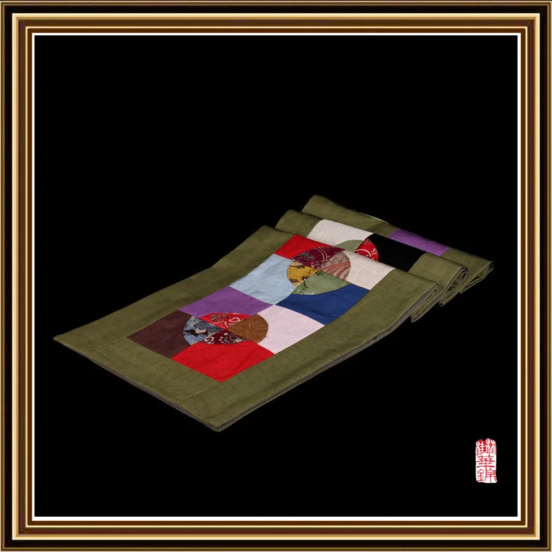 The new high-end European-style decoration stitching tablecloths tablecloths table runners The new high-end European-style decoration stitching tablecloths tablecloths table runners