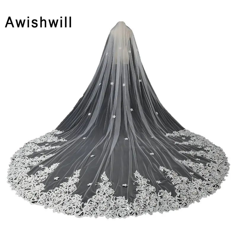 

Fast Shipping Real Photo 5 Meters Cathedral Veils With Lace Edge One Layer Bridal Veils With Comb