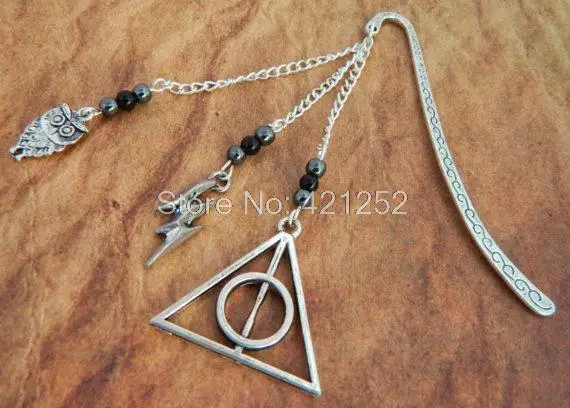 

12pcs HP Bookmark Deathly Hallows Charm, Owl Charm, lighting charm Bookmark Geeky Gift, Hogwarts