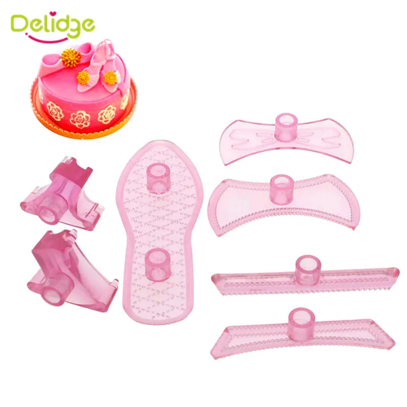 

Delidge 7Pcs/Set High-Heeled Shoes Plastic Cookie Cutter Embossing Mold Fondant Pastry Press Wedding Cake Decorating Tools
