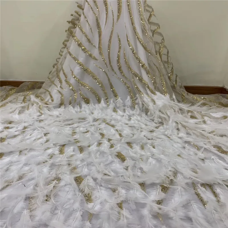 

African Lace Fabric With Sequins Gold 2019 Latest Sequin Fabric High Quality feather Sequins Lace Fabric For Party Dresses F1570