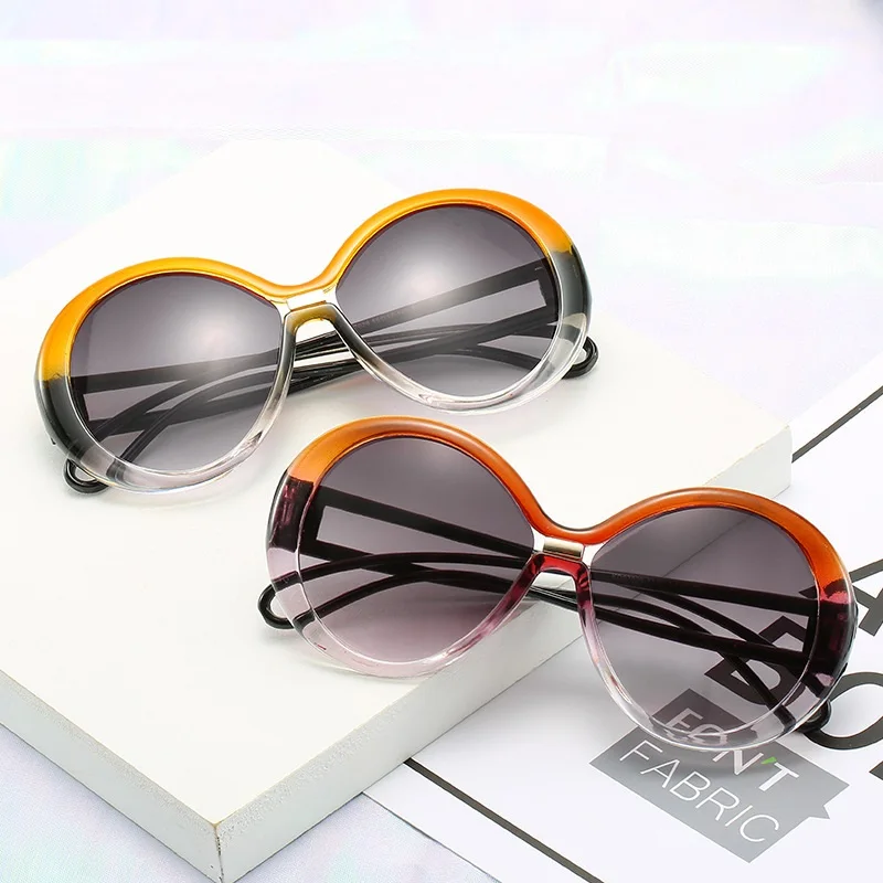 

Fashion Sunglasses Women Hollow Temples Round Gradient Female Eyewear Plastic Frame Clear Lens UV400 Sunglass Vintage