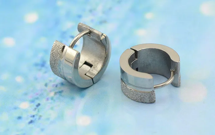 7mm-9mm-stainless-steel-wide-clip-on-jewelry-for-mens-ear-piercing-jewelry-dull-finished-earrings (1)