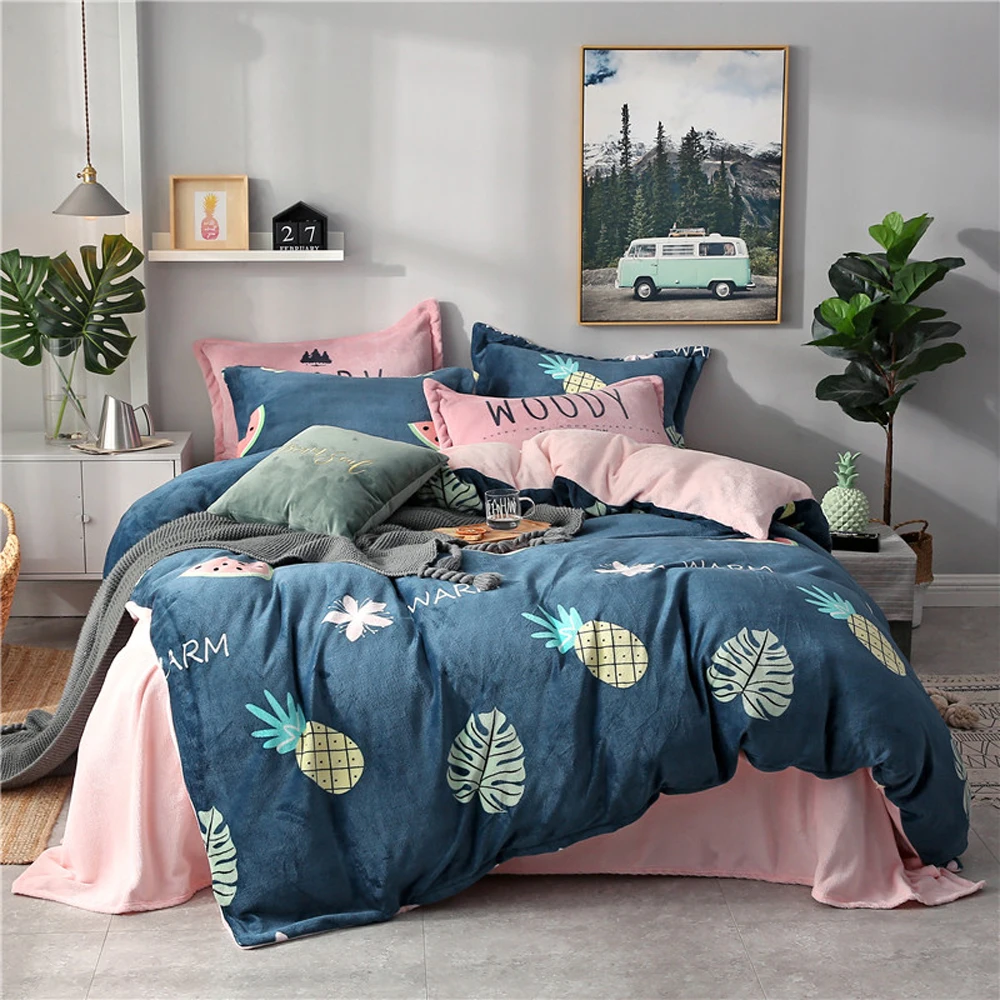 

2018 Dark Blue Fruit Leaves Winter Bedding Sets 4Pc Flannel Fleece Duvet Cover Set Queen Size Bedlinens Bedsheet Pillowcases