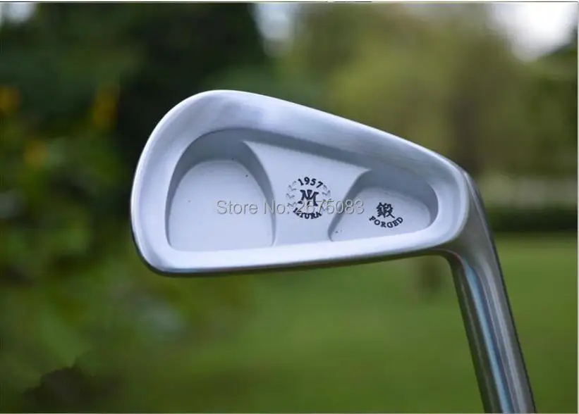TourOK Golf M.iura CB57 1957 г. сувенирная версия набор утюгов для гольфа 4-9P клюшки с валом