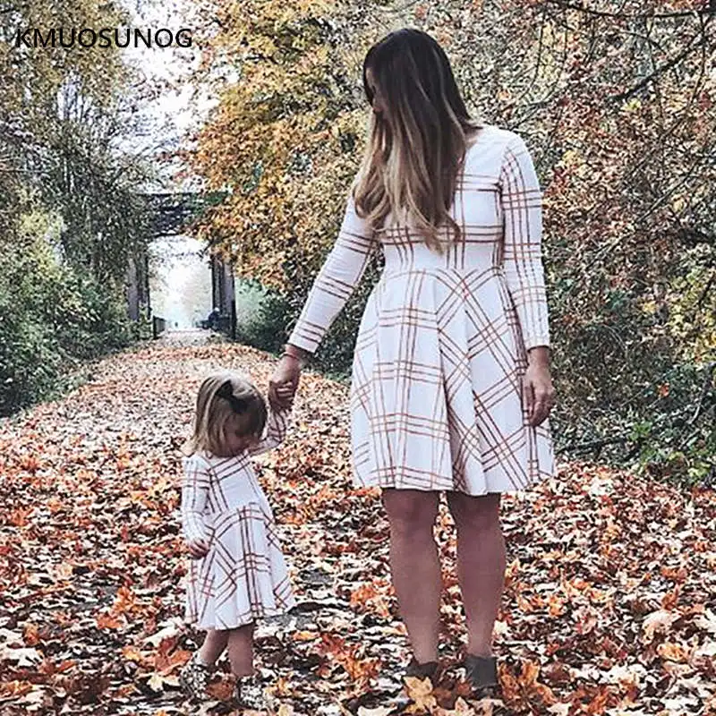 

2019 Match Mother daughter dresses summer dress lattice Long sleeve mommy and me clothes Family matching outfits C0250