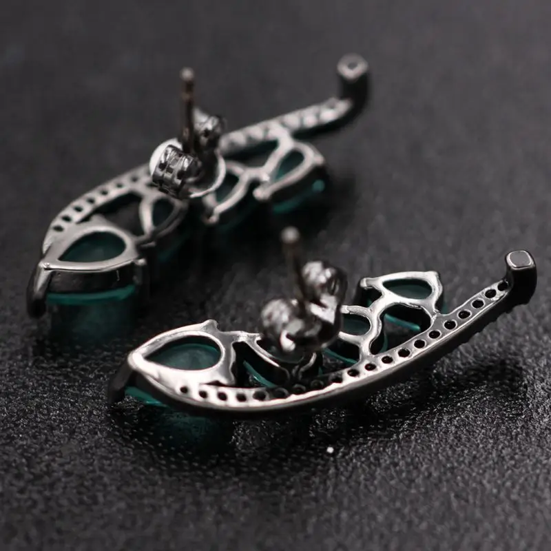 stud earrings4