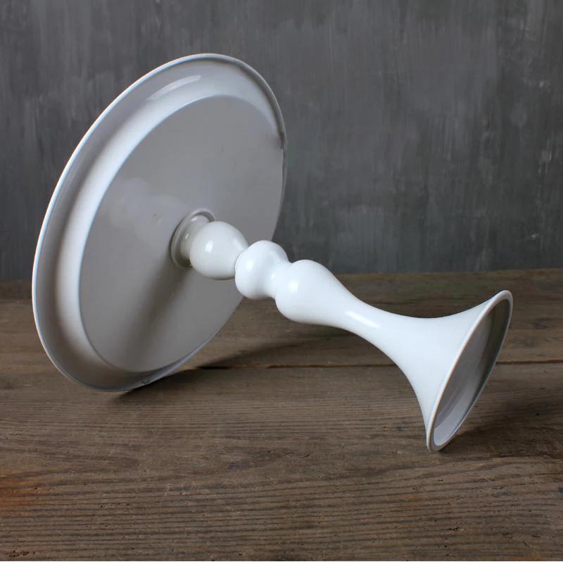 wedding cake stand white