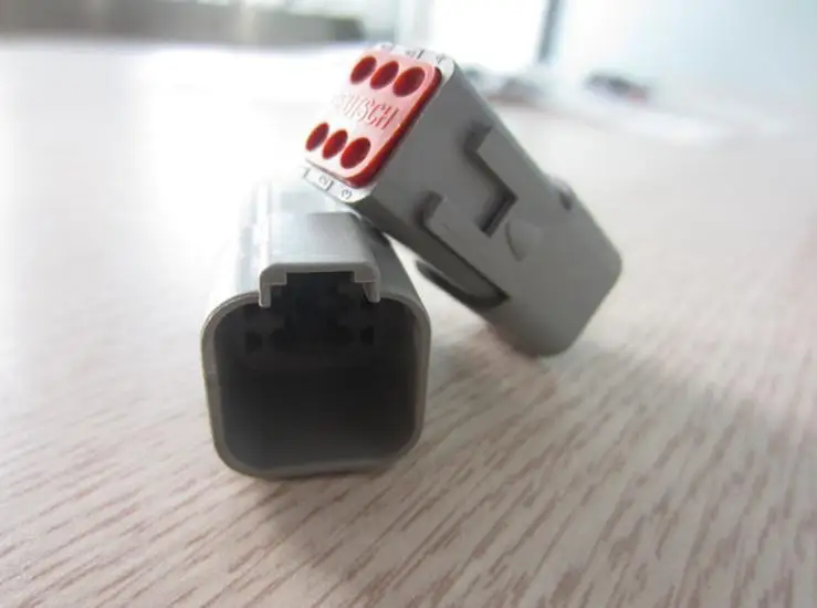 DT04 6P DEUTSCH Connectors terminals housings 100 new and original