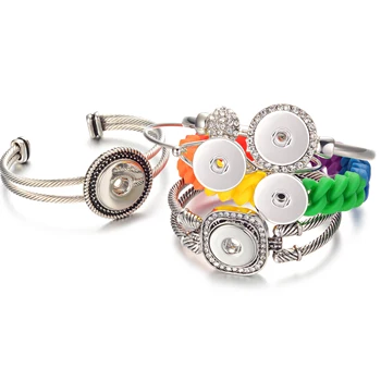 10pcs/lot snap Bracelet Candy colors silicone snap bracelets Bangles Children Men Women fit 18mm snap jewelry NN-718*10
10pcs/lot snap Bracelet Candy colors silicone snap bracelets Bangles Children Men Women fit 18mm snap jewelry NN-718*10