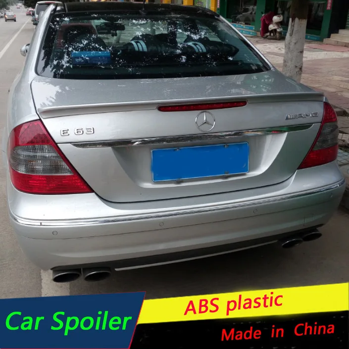 

For Mercedes-Benz W211 E63 Spoiler ABS Material Car Rear Wing Trunk Spoiler For Benz W211 E63 AMG 2006 2007 2008 In Car Spoilers