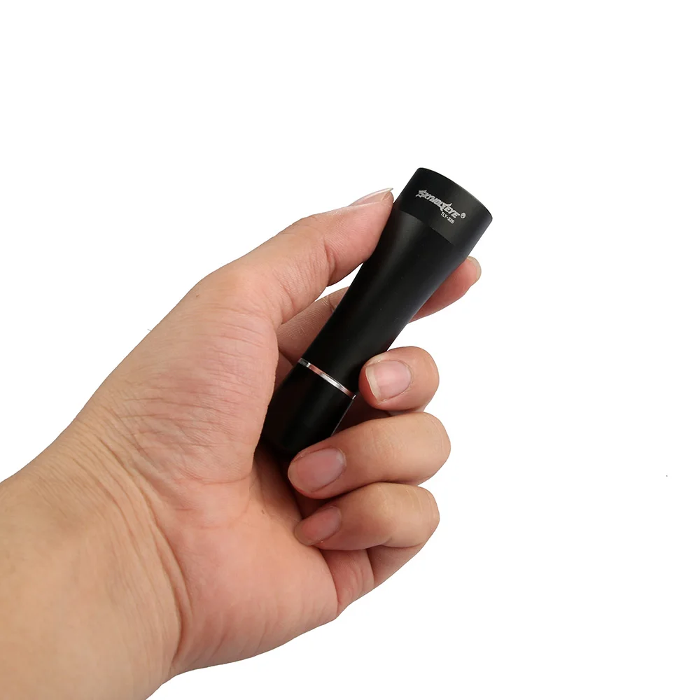 TLY326-BLACK-MINI-LED-FLASHLIGHT-NIGHT-LAMP-GIFTS (9)