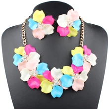 Клэр Цзинь пять колье с цветочным медальоном набор ожерелье и серьги короткие модные женские колье ожерелье s подвеска со стразами, 13 цветов
