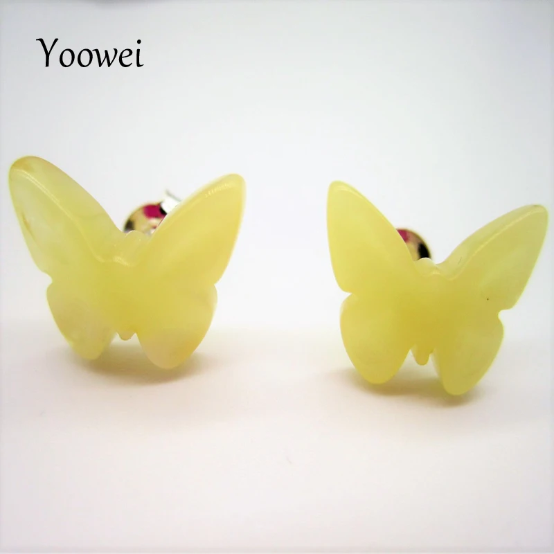 

Yoowei Amber Earrings Chic Butterfly Animal Jewelry Natural Honey Beads Exquisite Stud Earring Baltic Genuine Amber Accessories
