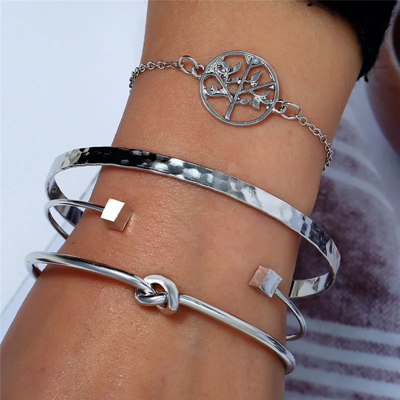 

2019 4pcs/Set Retro Female Bead Round Gem Chain Multilayer Silver Bracelet Set For Women Bangle Exquisite Party Clothing Jewelry