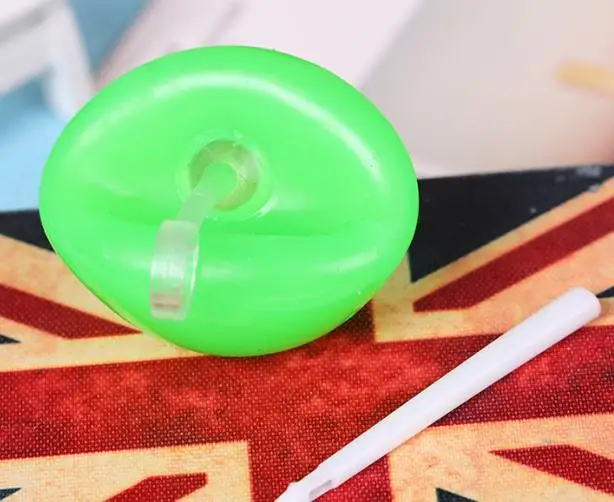 2 шт. миниатюрный шар-шар 30-40 см после надувания для игр на открытом воздухе TPR сахарный цветной пузырьковый шар детский подарок d22 - Цвет: green