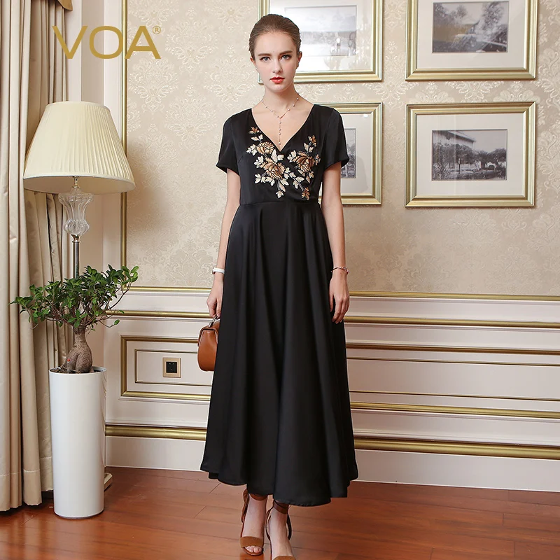 

VOA Embroidery Black Silk Party Dress Women Elegant Maxi Long Dresses Vintage V Neck Fall Short Sleeve Pleated Vestido ALX00301
