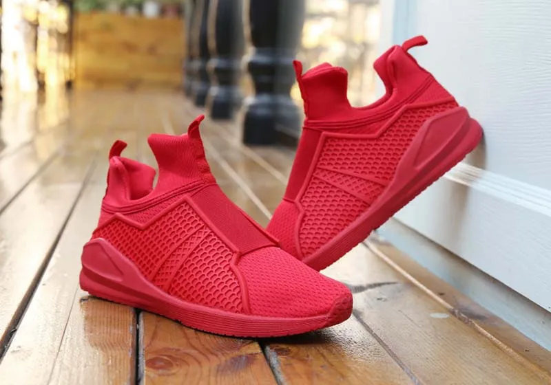 New-exhibition-Sneakers-Brand-Hot-Sales-Mens-Casual-Mesh-Shoes-Lightweight-Fly-Weave-Breathable-Fashion-Men-Walking-shoes-Hombre-005 (17)