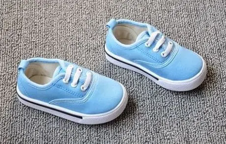 Стельки 13~ 16,2 см детские яркие одноцветные обувь для детей для маленьких мальчиков кроссовки девушки парусиновые спортивные туфли - Цвет: Небесно-голубой