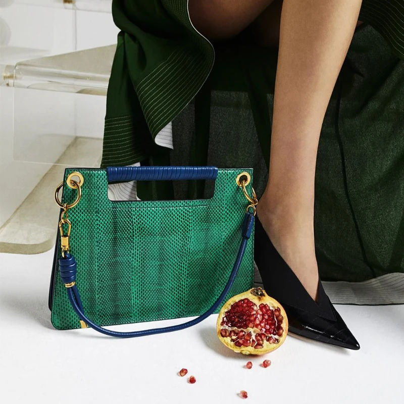 

2019 New High-quality Texture Weaving Handbag Luxury Fashion Shoulder Messenger Bag Serpentine Crossbody Bags