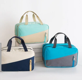 

The new fashion dry and wet separation wash bag men and women waterproof bag